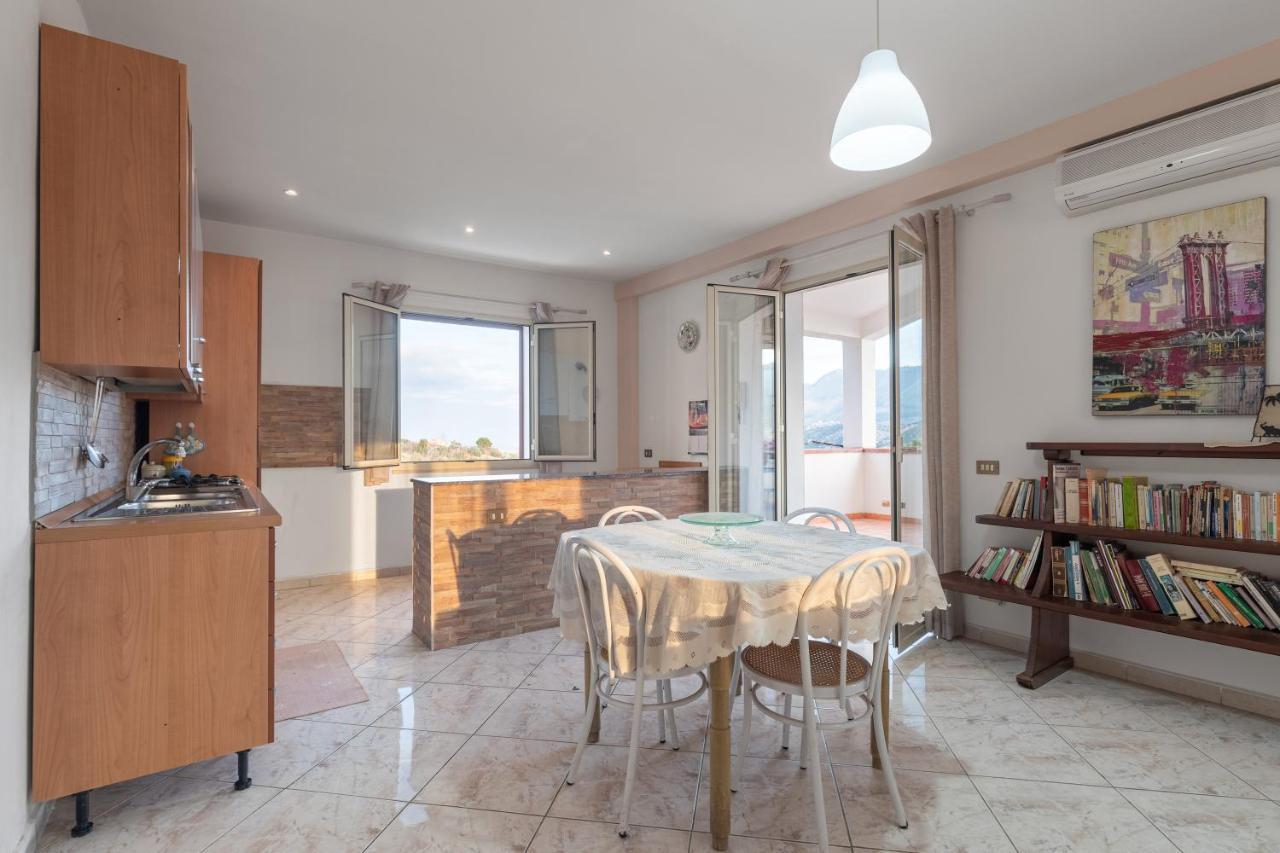 Appartamento In Villa Marlory Monreale Buitenkant foto